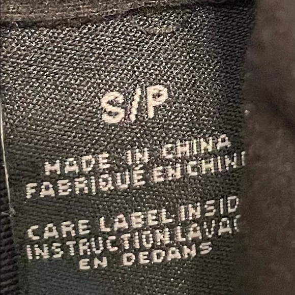 Ladies Marmot fitted lightweight jacket - Picture 3 of 15